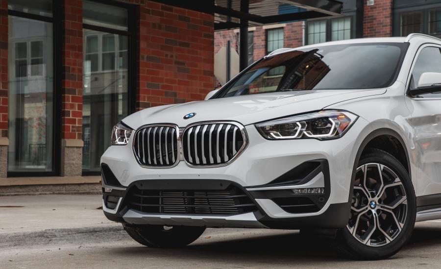 Детали экстерьера BMW X1 xDrive28i xLine (F48) 2019 года  (NA) (фото 10 из 11)